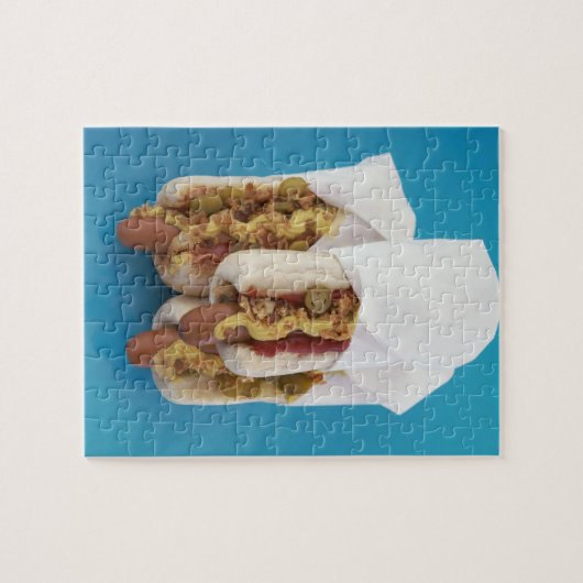 Drei Würstchen in den Brötchen Puzzle (Horizontal)