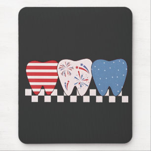 Drei Zähne Grafik Design 4. Juli Mousepad