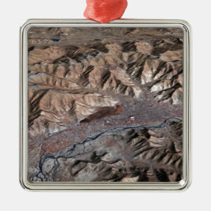 Dreidimensionale Ansicht der Landschaft Silbernes Ornament