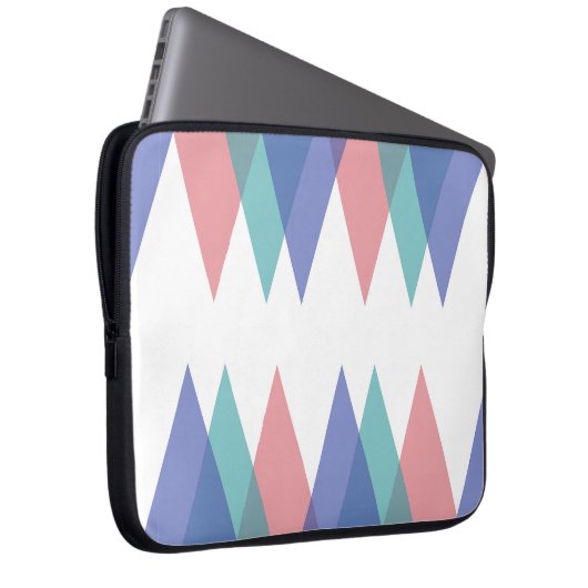 Dreiecke aus Blau und Korallen Laptopschutzhülle (Vorne Rechts)