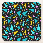 Dreiecke blaugelbe Farben auf schwarzem Hintergrun Rechteckiger Pappuntersetzer (Vorderseite)