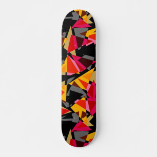 Dreiecke, geometrische Formen, Gelb und Rot Skateboard