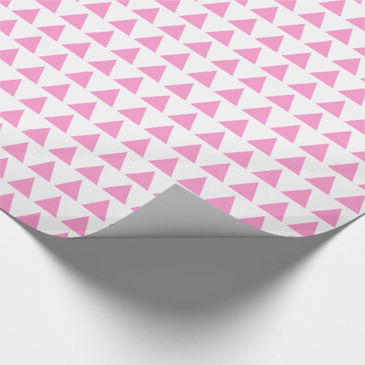 Dreiecke - Rosa auf Weiß Geschenkpapier (Ecke)