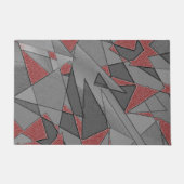 Dreieckige raue Ausschnitte über rotem Hintergrund Fußmatte (Vorderseite)