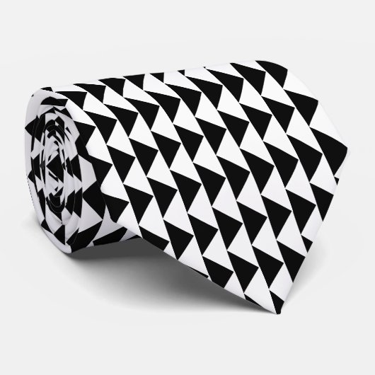 Dreiecksmuster - Weiß auf Schwarz Krawatte (Gerollt)