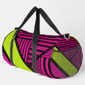 Dreiecksstreifen in Kalkgrün, Hot Pink und Schwarz Duffle Bag (Rechte Ecke)