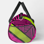 Dreiecksstreifen in Kalkgrün, Hot Pink und Schwarz Duffle Bag (Rechts)
