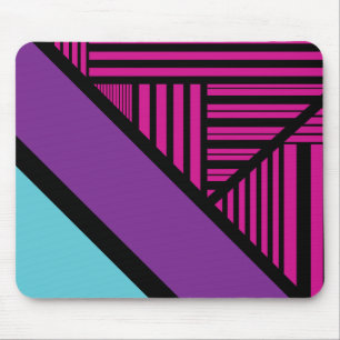 Dreiecksstreifen - rosa, Lila, blau und schwarz Mousepad