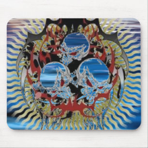 Dreifache Stammes- beängstigende Ozean-Schädel Mousepad