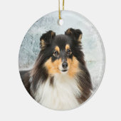 Dreifarbige Sheltie Weihnachtsdekoration Keramik Ornament (Links)