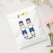 Dreijährige Twin Boys Upsherin Fvor Bag Geschenktütchen (Versiegelt)