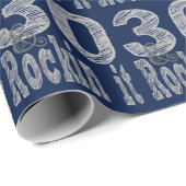 Dreißig und Rockin It Geschenkpapier (Rolleneckpunkt)