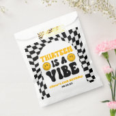 Dreizehn ist eine Retro-13.-Geburtstagsfeier-Vibes Geschenktütchen (Versiegelt)