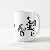 Dressurpferd im Trab Kaffeetasse (VorderseiteRechts)