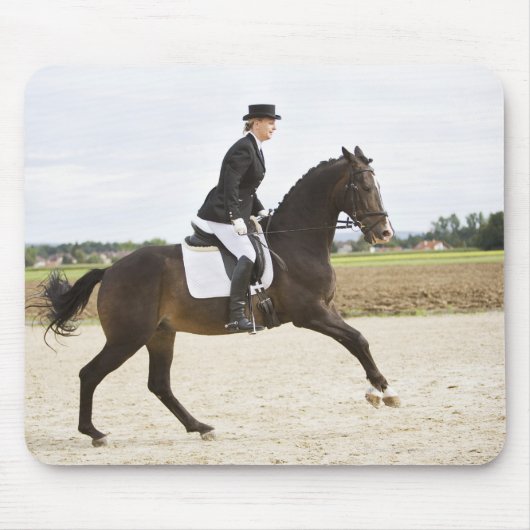Dressurreiterin, die 2 mousepad (Vorne)