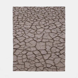 Dried soil fleecedecke