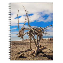 Driftwood-Kunstwerk am Hokitika Beach, Neuseeland Notizblock