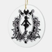 Drill Team Girl in einem Herzrahmen Keramikornament (Links)