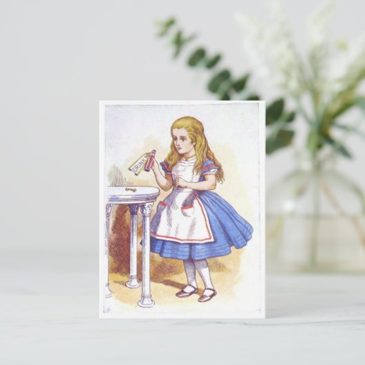 Drink Me, Alice! Postkarte (Stehend Vorderseite)