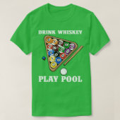 Drink Play Pool I Funny Whisky Billard 2 T-Shirt (Design vorne)