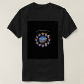 Drink rund um die Welt 2022 - maskiert T-Shirt (Design vorne)