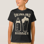Drinking Buddies Dad Grandpa New Baby Beer And Bot T-Shirt (Vorderseite)