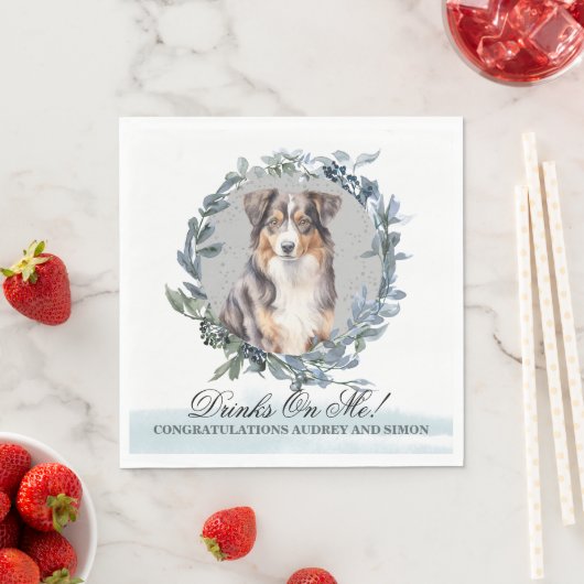 Drinks auf Me Australian Shepherd Pet Wedding Serviette (Beispiel)