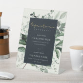 Drinks Cocktail auf der Navy Black Leafy Foliage Sockelschild (In SItu)