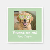 Drinks on Me Cute Fun Dog Photo Modern Green Serviette (Vorderseite)