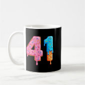 Drip 41 Meme Cooler Baseball-Stil Nummer Einundvie Kaffeetasse (Links)
