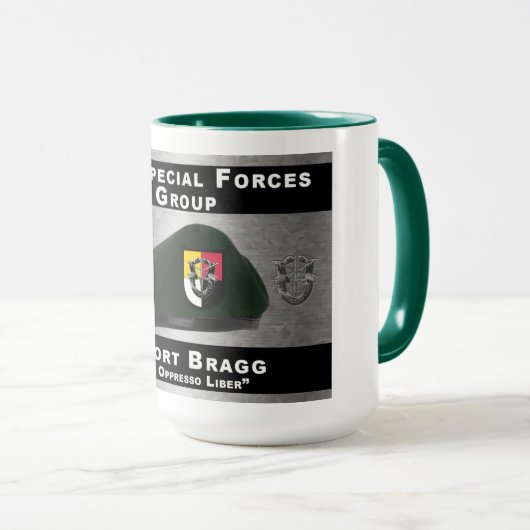 Dritte Gruppe der Spezialeinheiten Tasse (VorderseiteRechts)