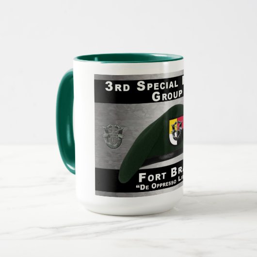 Dritte Gruppe der Spezialeinheiten Tasse (Vorderseite Links)