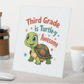 Dritte Klasse Schildkröten-y Phantastisch 3. Klass Sockelschild (In Situ)