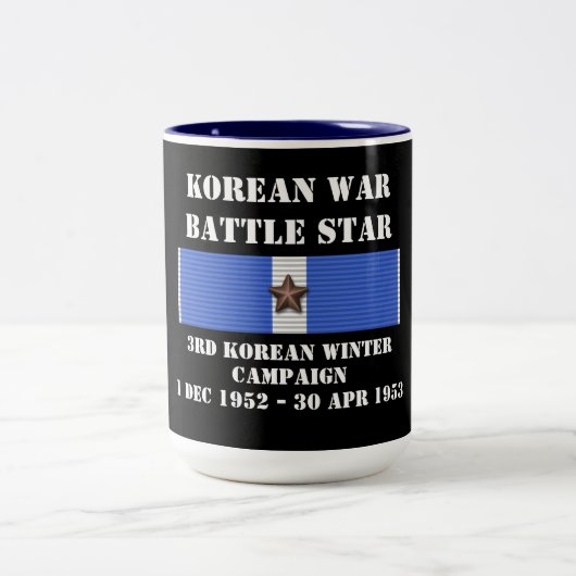 Dritte koreanische Winterkampagne Zweifarbige Tasse (Mittel)