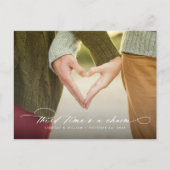 Drittes Mal ist ein Scharm ändern das Datum Ankündigungspostkarte (Vorderseite)