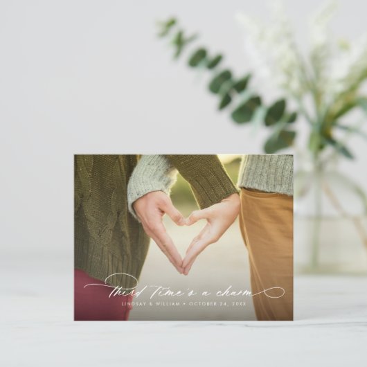 Drittes Mal ist ein Scharm ändern das Datum Ankündigungspostkarte (Stehend Vorderseite)