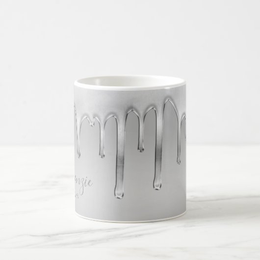 Driving Chrome Liquid Metal Monogram Kaffeetasse (Mittel)