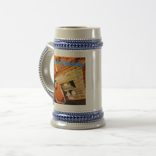 Drohne bei Zuhause Stein Bierglas (Vorderseite Links)