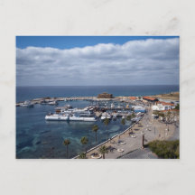 Drohnenansicht vom Hafen und Schloss Paphos
