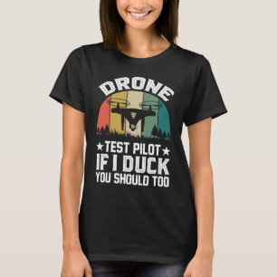 Drone-Testpilot-Enthusiasten mit Flügeln, wenn ich T-Shirt