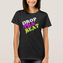 Drop, der das schwarze Shirt der Frauen besiegt |