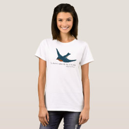 Drossel im Flug mit Zitat durch Thoreau T-Shirt