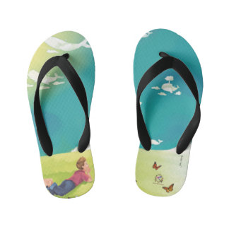 DRUCK VON WALEN WÄHREND KINDER KLEINEN KINDERBADESANDALEN