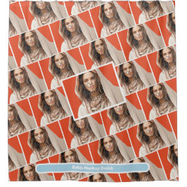 Drücken Sie auf den individuellen Duschvorhang des