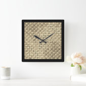 Druckgestaltung der beigen Ziegelwand Quadratische Wanduhr (Zuhause)