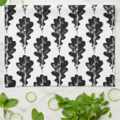 Druckmuster aus schwarzem und weißem Eichenholz Geschirrtuch (Gefaltet)