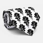 Druckmuster aus schwarzem und weißem Eichenholz Krawatte (Gerollt)