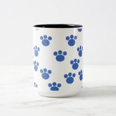 Druckmuster für Tierpaw. Blau und Weiß. Zweifarbige Tasse (Mittel)