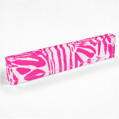 Druckmuster mit rosa Zebrastreifen Namensplakette