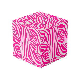 Druckmuster mit rosa Zebrastreifen Würfel